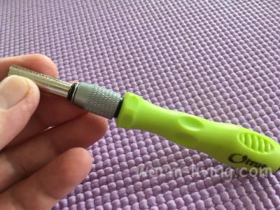 HDD破壊_トルクスドライバー「Otrue 36 in 1」ホルダーにソケットをセット